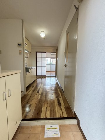プリムローズ大橋の玄関