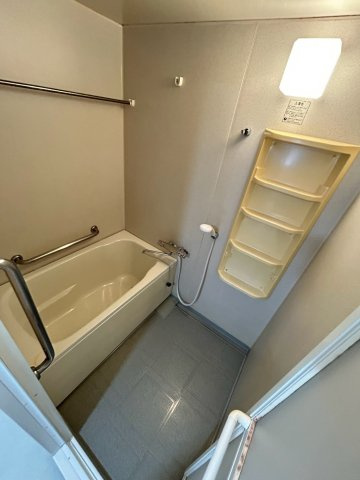 芦屋市大東町の賃貸マンションの浴室