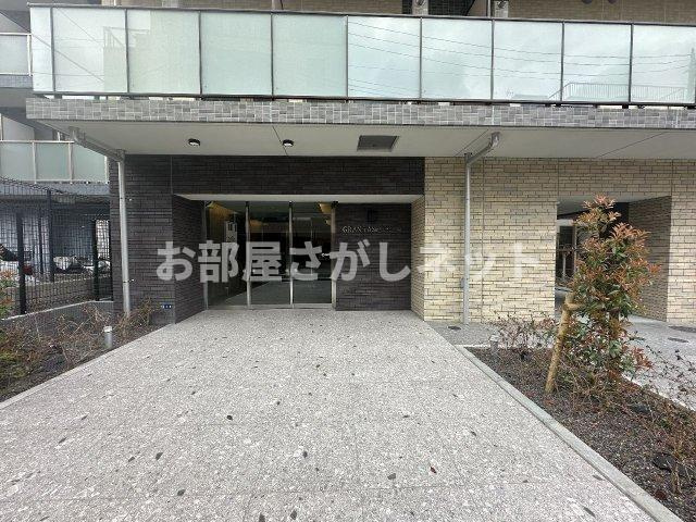 ＧＲＡＮ ＰＡＳＥＯ 三ノ輪のエントランス