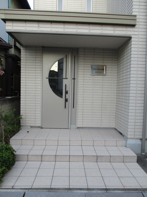 Ｍａｉｓｏｎ ジョワイユ 小田のエントランス|オートロック付エントランス