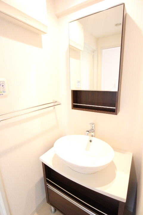 プライムアーバン千駄木の洗面所|※参考写真