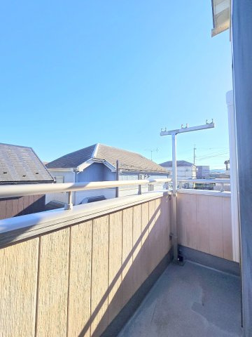 青梅市谷野の中古一戸建のバルコニー