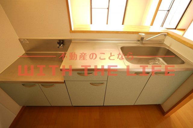 ドミールパレス櫛原【キャッシュバック対象物件】のキッチン|きれいなキッチンです※現状優先