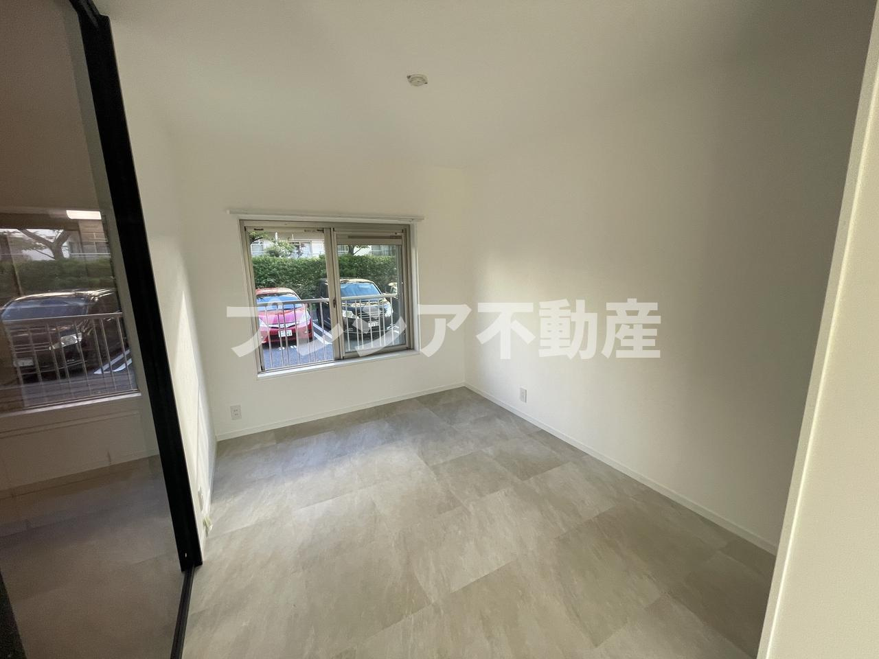 渦ヶ森コーポ7号棟の洋室