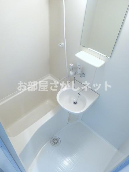 ダイホープラザ入谷【おとり物件なし】#学生・社会人にオススメ！初期費用分割払いOK！の浴室