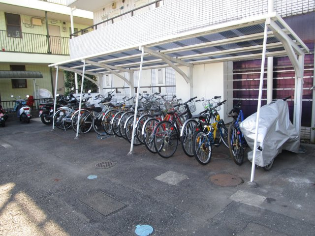 原付は月額千円、125cc以上のバイクは月額二千円です♪