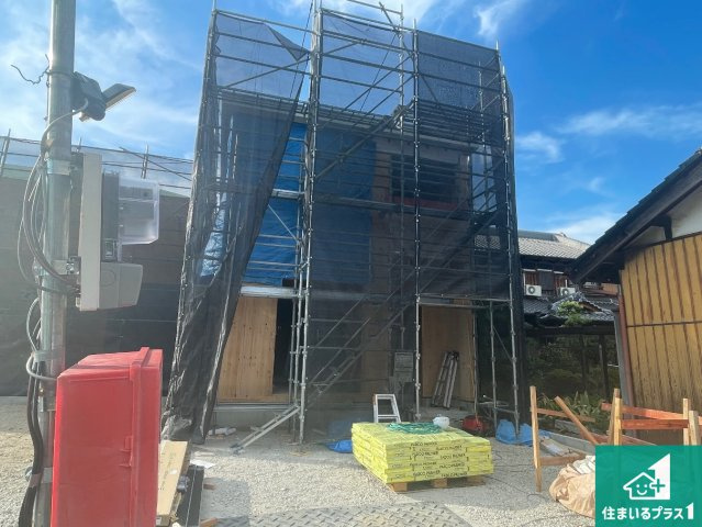 ■枚方市招提元町　第10期　新築一戸建ての外観|周辺は落ち着いた街並みの住宅地！子育てがしやすい住環境です！まだ未完成ですが、現地でしかわからない事もございます。是非一度ご覧ください。