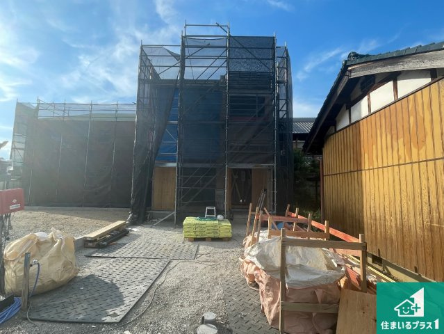 ■枚方市招提元町　第10期　新築一戸建ての外観|現在の進捗状況です！順調に作業進行中、完成が待ち遠しいです！詳細の間取り等、お気軽にお問い合わせください！