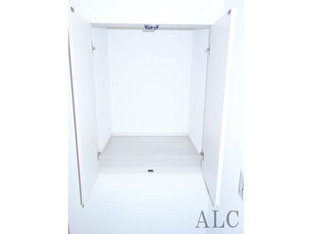 杉並区西荻北４丁目のアパートの収納