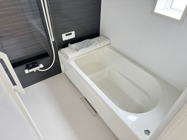 島田市　阪本　新築住宅　４SLDKの浴室