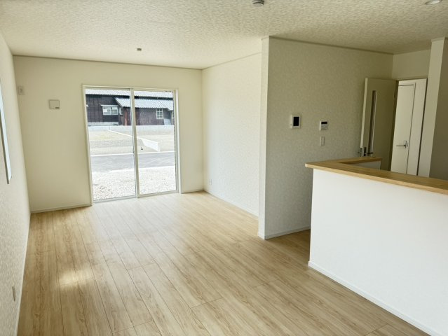 島田市　阪本　新築住宅　４SLDKの居間・リビング