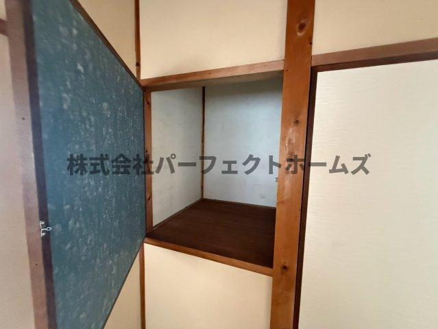 星丘2丁目戸建　賃貸の収納|大きなスペースがあり、収納には困りません