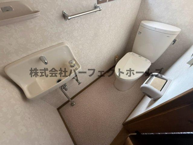 星丘2丁目戸建　賃貸のトイレ|トイレもきれいです