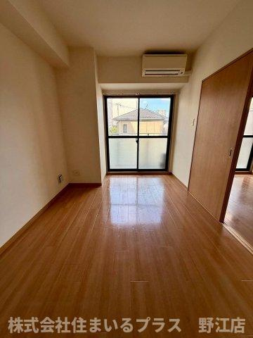 大橋マンション五番館の洋室