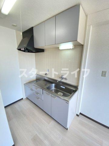 吹田市垂水町１丁目の賃貸マンションのキッチン