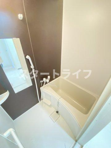 吹田市垂水町１丁目の賃貸マンションの浴室