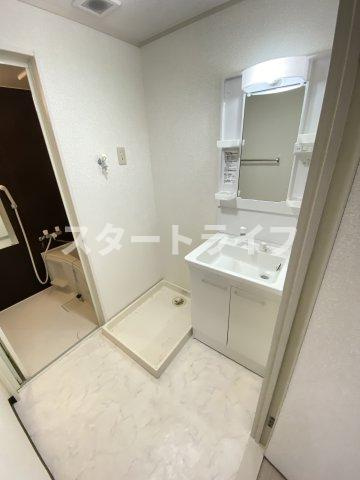 吹田市垂水町１丁目の賃貸マンションの洗面所