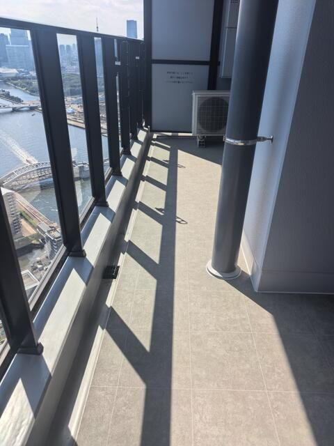 グランドシティタワー月島のバルコニー