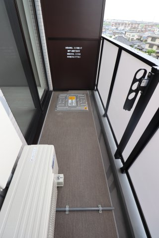 GENOVIA鐘ヶ淵のバルコニー