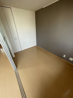 【洋室】 | メゾン ド シャルール