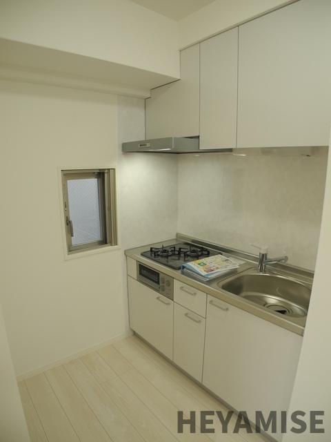 トレジャーフロントステーションのキッチン|※同間取りの別の階のお部屋の画像です※