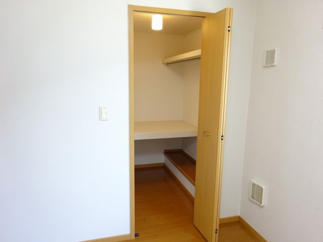サン・フィールド　Ⅱの収納