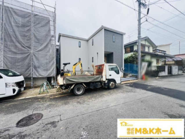 半田市岩滑高山町3丁目　全2棟　1号棟の前面道路含む現地写真|R8.9.15撮影　24時間換気システム搭載☆