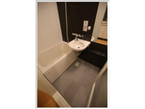 中野区中央２丁目の賃貸マンションの洗面所