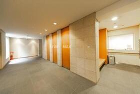 【ロビー】ル・シヤージュ神宮前