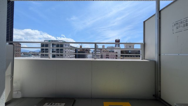 サンシティ博多　堅粕小学校区のバルコニー|サンシティ博多