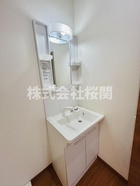 宇乾ビルの独立洗面台|洗面台