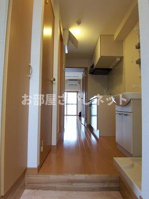 ＴＲＡＤＩＳ ＮＩＰＰＯＲＩ Ｅ【おとり物件なし】#学生・社会人にオススメ！初期費用分割払いOK！の玄関