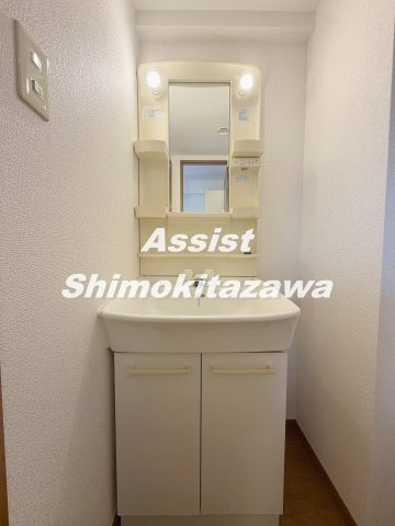 クレスト赤堤の独立洗面台