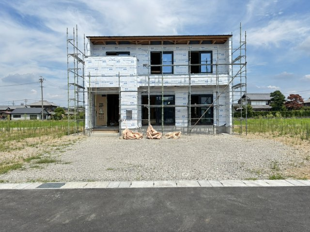 新築戸建　羽島市竹鼻町　全８区画分譲の外観|「現地（202●年●月●日）撮影」　
■全体写真　
■ヤマダ不動産　株式会社リライフ　