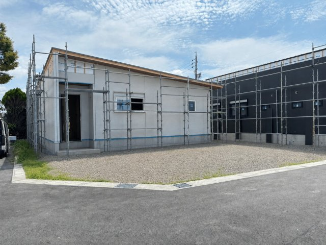 新築戸建　羽島市竹鼻町　全８区画分譲の外観|「現地（202●年●月●日）撮影」　
■全体写真　
■ヤマダ不動産　株式会社リライフ　