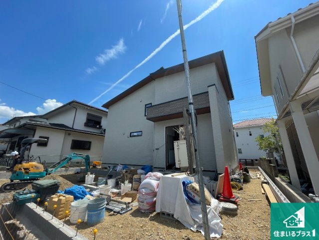 川西市水明台　新築一戸建ての外観|現在建築中！落ち着いた街並みで新生活を始めることが出来そう！周辺の物件も併せてご紹介させて頂きます！