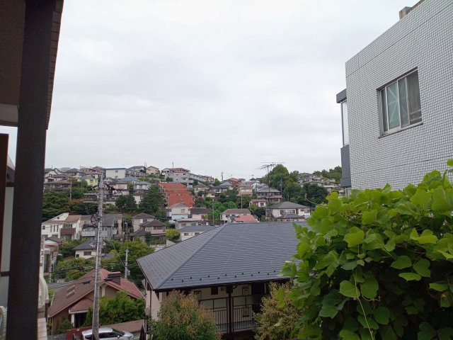 川崎市麻生区高石４丁目の賃貸マンションの展望