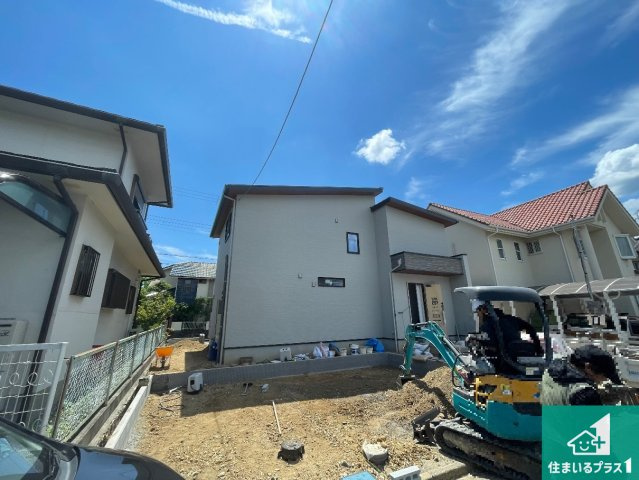 川西市水明台　新築一戸建ての外観|現在建築中！落ち着いた街並みで新生活を始めることが出来そう！周辺の物件も併せてご紹介させて頂きます！