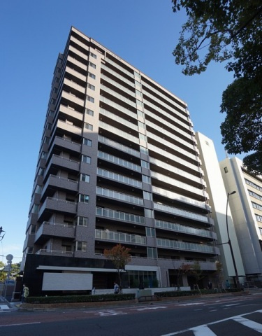 ロイヤルガーデン玉藻公園の外観|建物外観