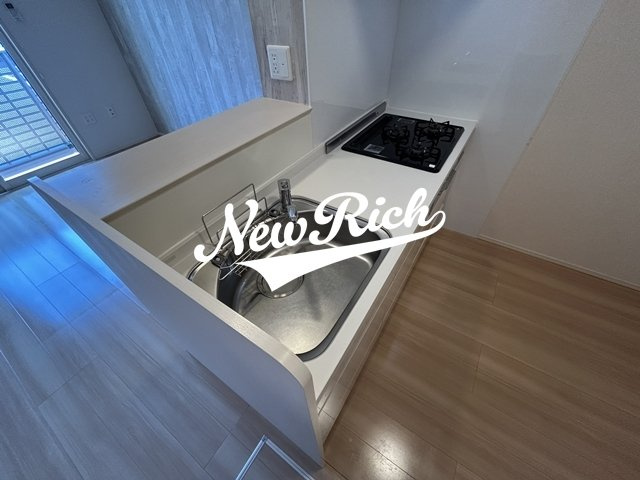 伊勢崎市赤堀今井町２丁目のアパートのキッチン