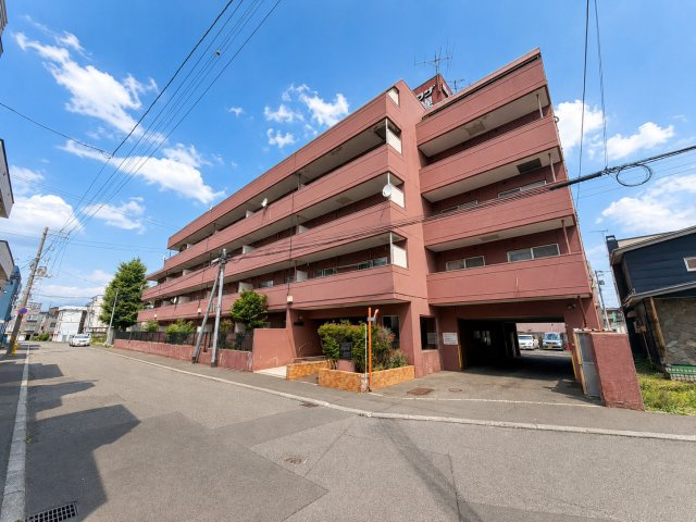 朝日プラザ東札幌の外観
