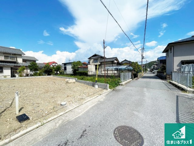 彦根市平田町　第7期　新築一戸建ての前面道路含む現地写真|現在の進捗状況です！順調に作業進行中、完成が待ち遠しいです！詳細の間取り等、お気軽にお問い合わせください！
