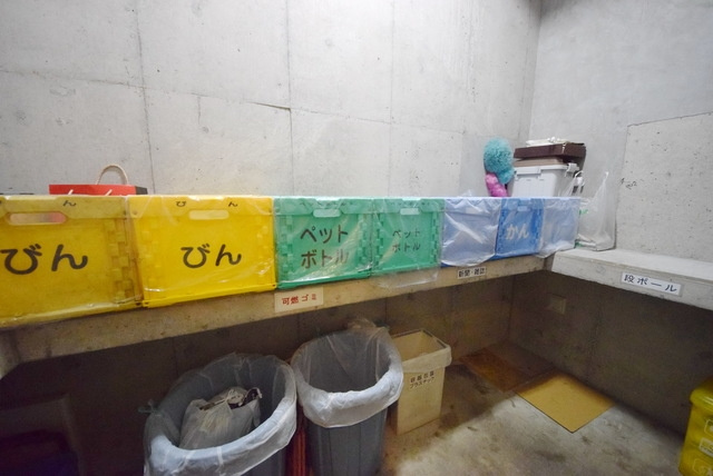 ボヌール門前仲町のその他共用部分|敷地内ゴミ置き場