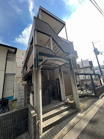 ステュディオえんじゅの外観