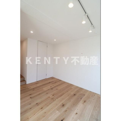 【寝室】 | エフローレプルミエ武蔵小山 | 使い勝手のいい寝室です