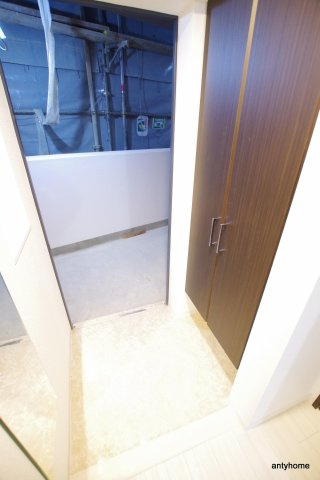 ミラージュパレス北梅田の玄関