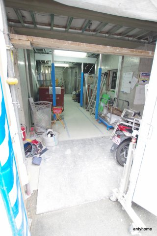 ミラージュパレス北梅田のエントランス