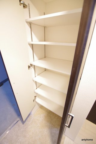 ミラージュパレス北梅田の玄関