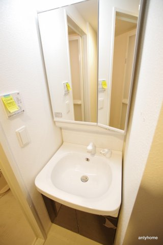 ミラージュパレス北梅田の洗面所