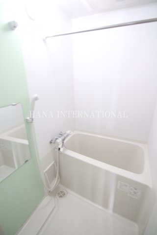 レオネクストサンモールⅢの浴室
